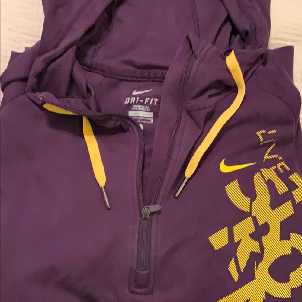 Jacket - Picture 2 of 3